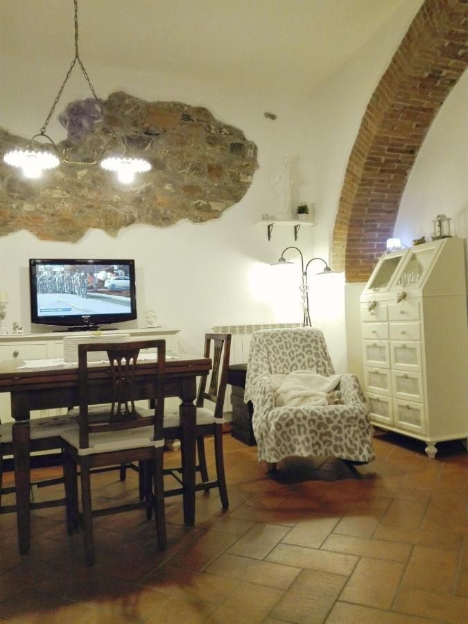 Veronica Apartment *
